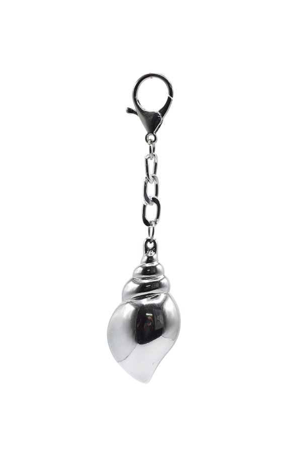 Shell Luxe Bag Charm