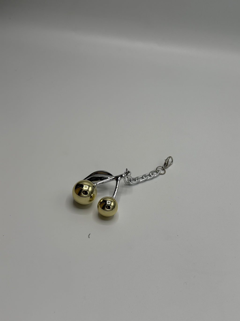 Gloss Cherry Duo Charm – Medium